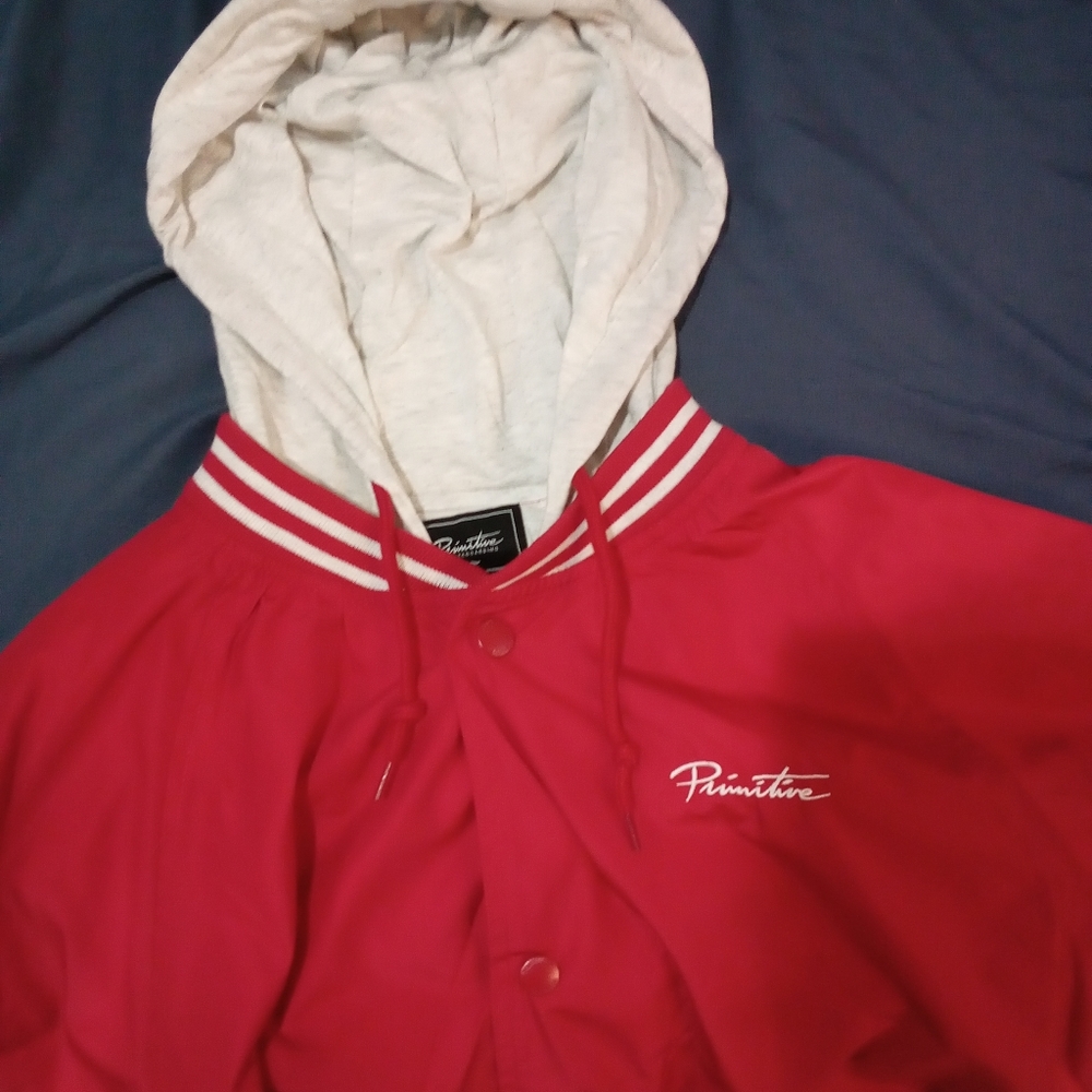 I resale good authentic clothes and shoes.